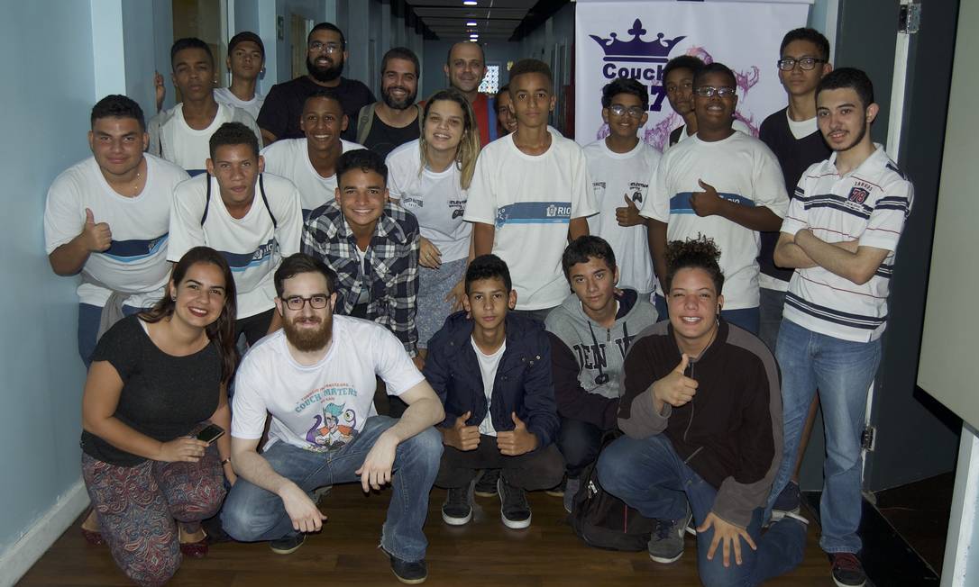 WORKSHOP CAPACITA PROFESSORES DA REDE PÚBLICA PARA USAR GAMES COMO FERRAMENTA DE APRENDIZAGEM