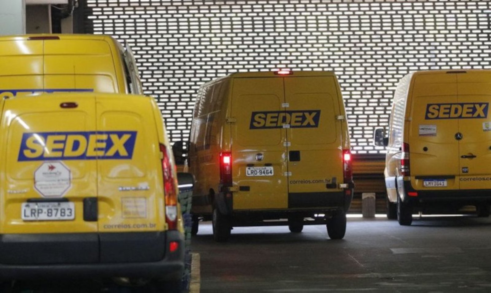 GREVE DOS CORREIOS CONTINUA NESTA SEGUNDA-FEIRA SEM PREVISÃO DE ENCERRAMENTO
