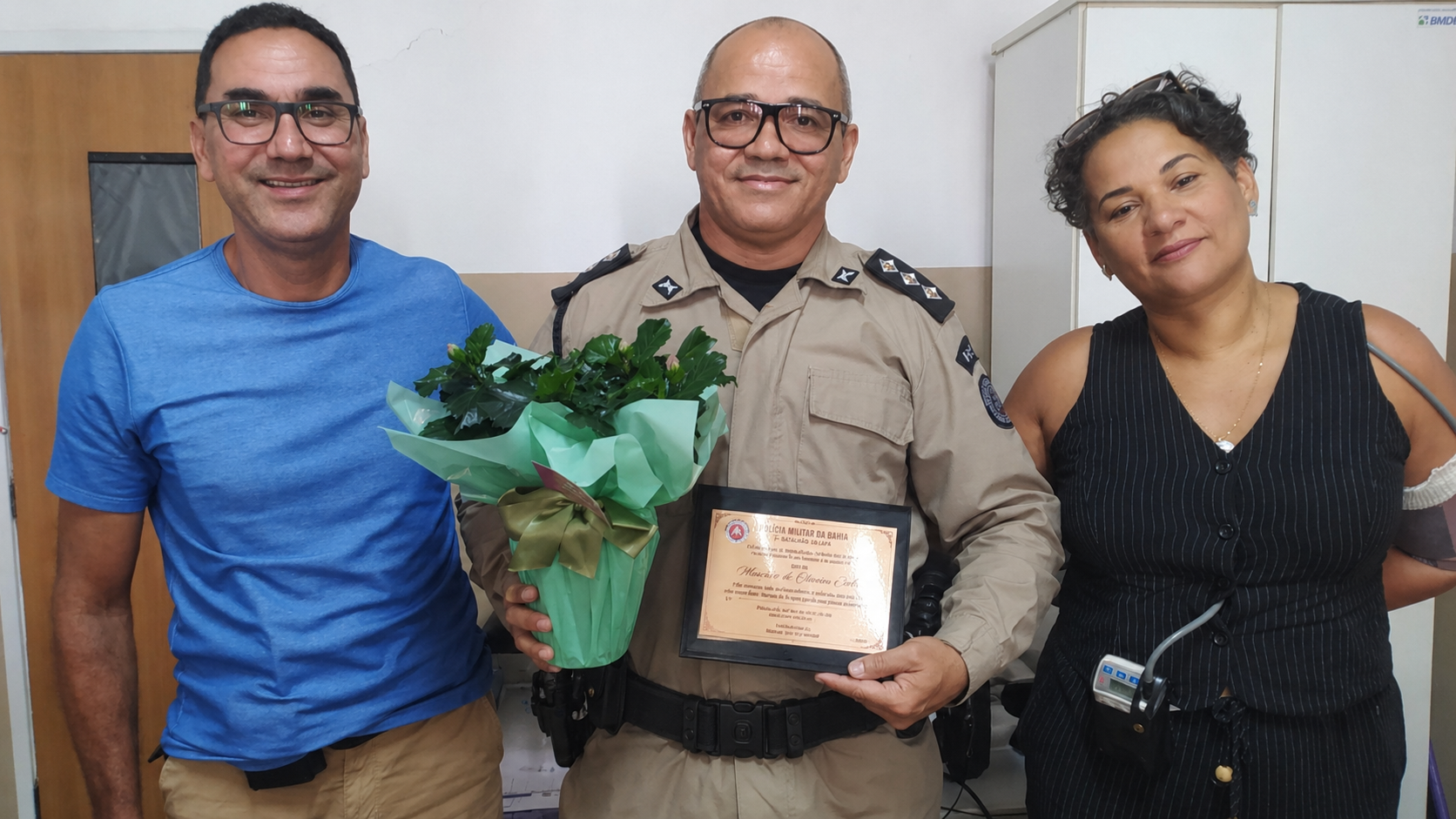 POLICIAIS DO 14º BPM REALIZAM HOMENAGEM DE DESPEDIDA AO CAPITÃO MAURÍCIO EM NAZARÉ